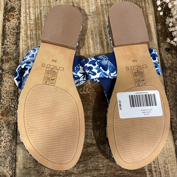 Chico's Blue Floral Thong Sandals Classic Navy/White Natalia Printed 8 NWOB - Picture 10 of 14
